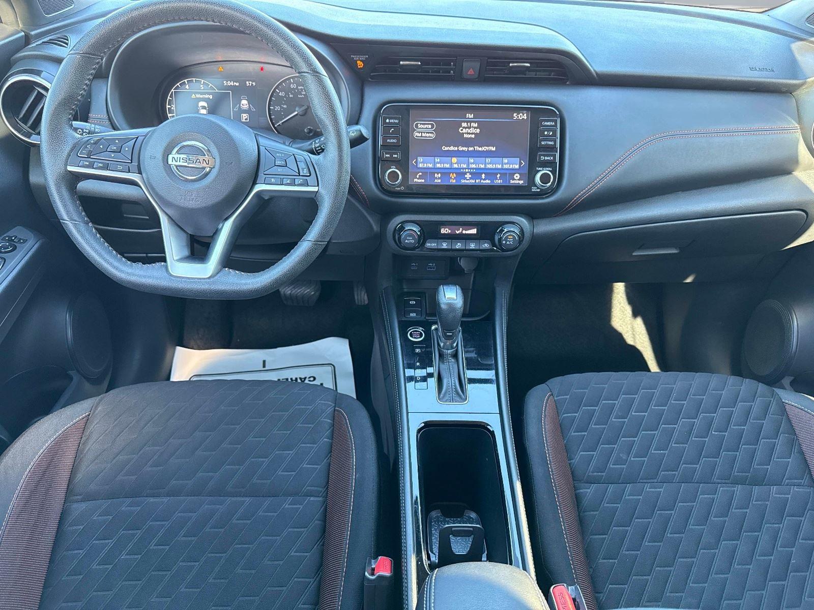 2021 Nissan Kicks SR