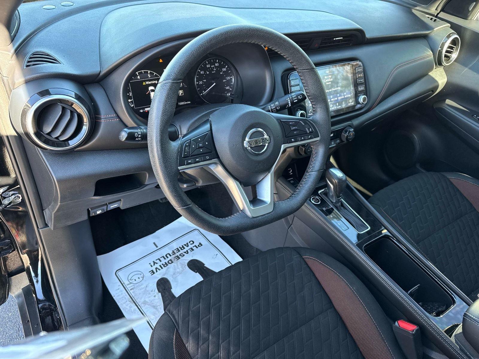 2021 Nissan Kicks SR