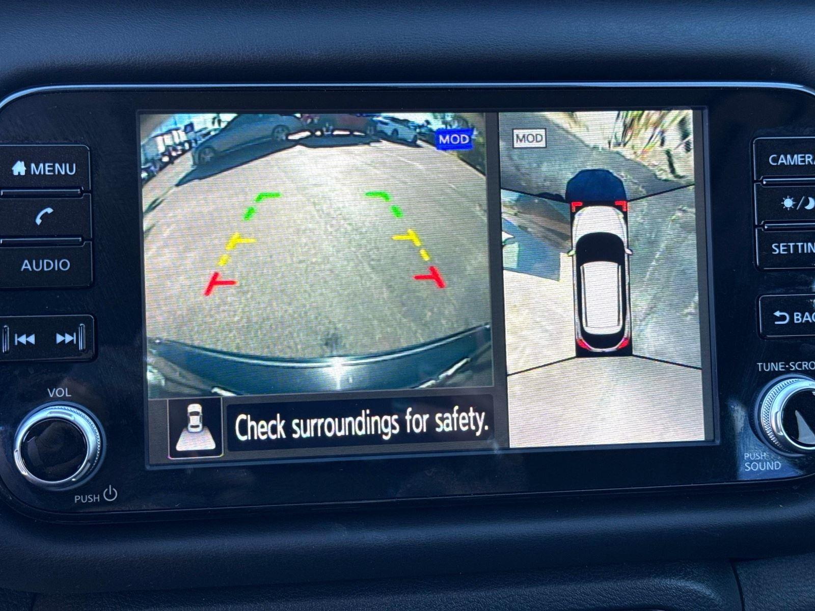 2021 Nissan Kicks SR