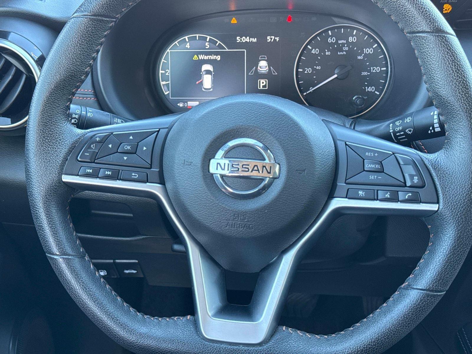 2021 Nissan Kicks SR