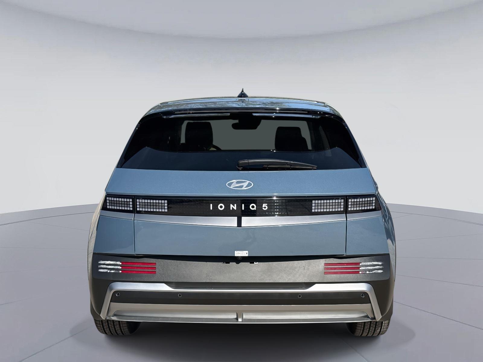 2026 Hyundai IONIQ 5 SE Standard Range