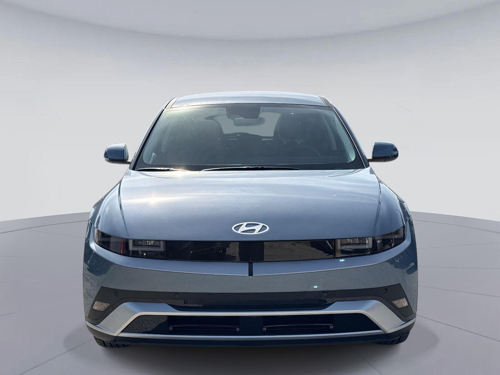 2026 Hyundai IONIQ 5 SE Standard Range