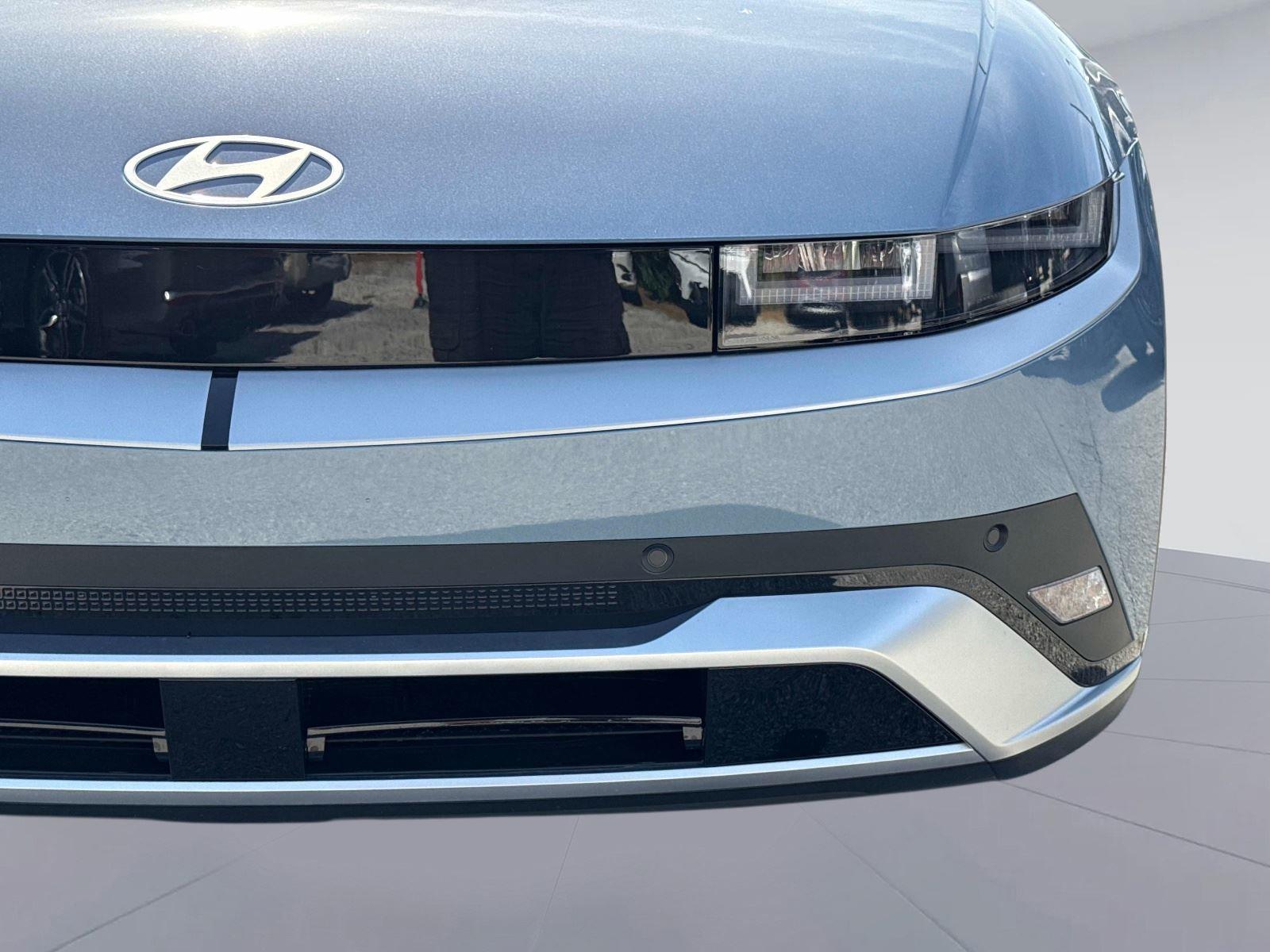 2026 Hyundai IONIQ 5 SE Standard Range