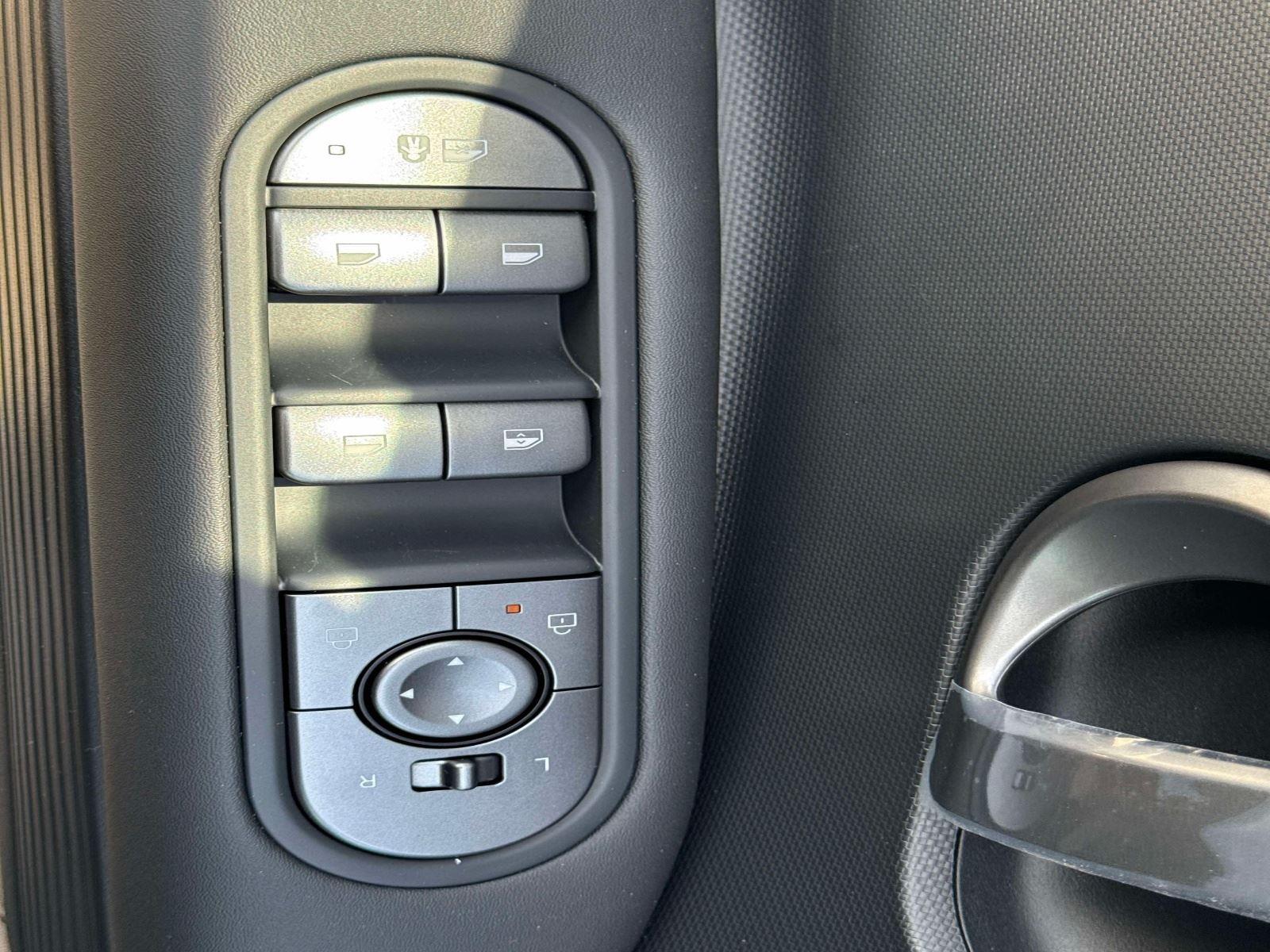 2026 Hyundai IONIQ 5 SE Standard Range