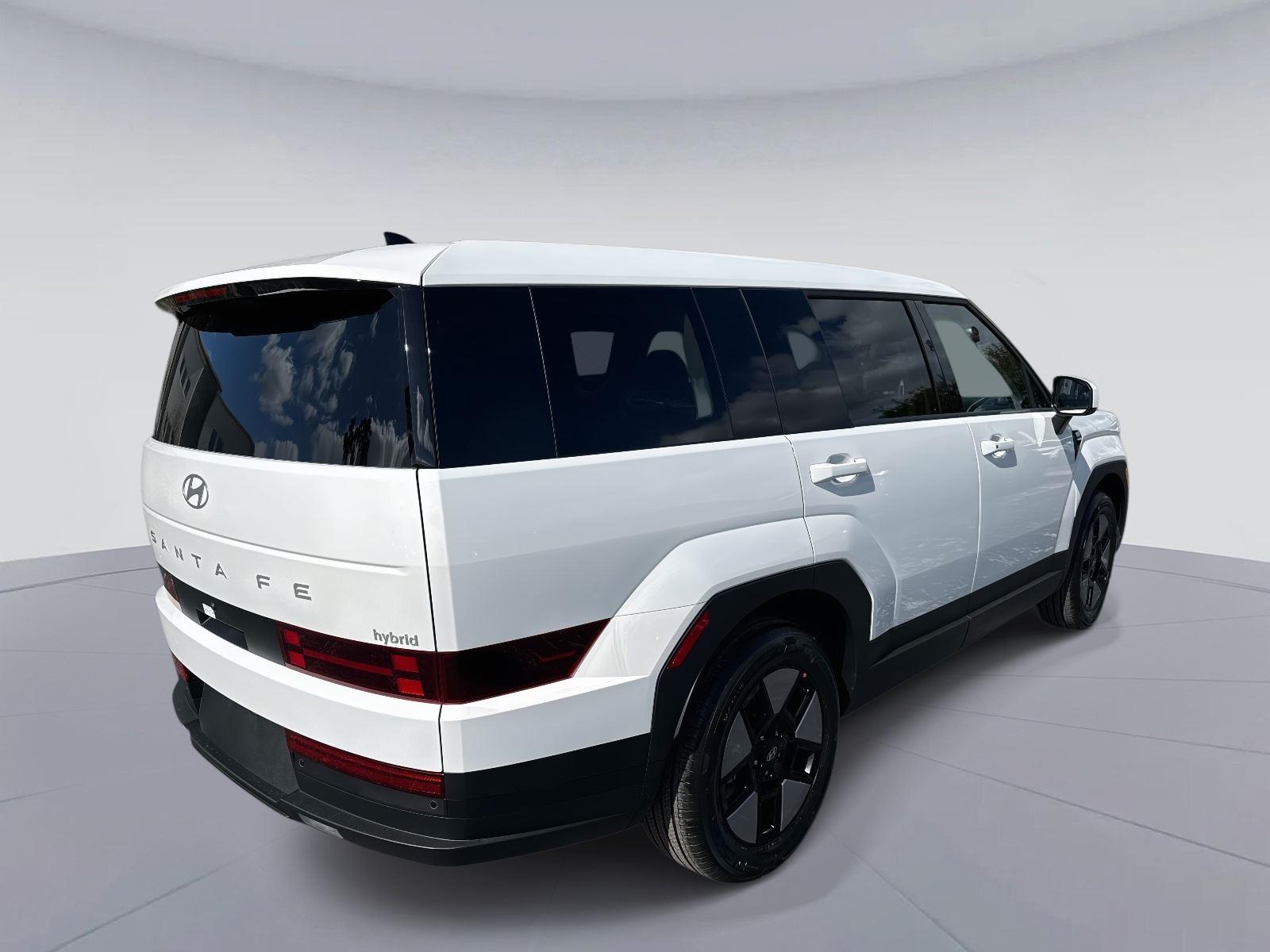 2026 Hyundai Santa Fe Hybrid SE