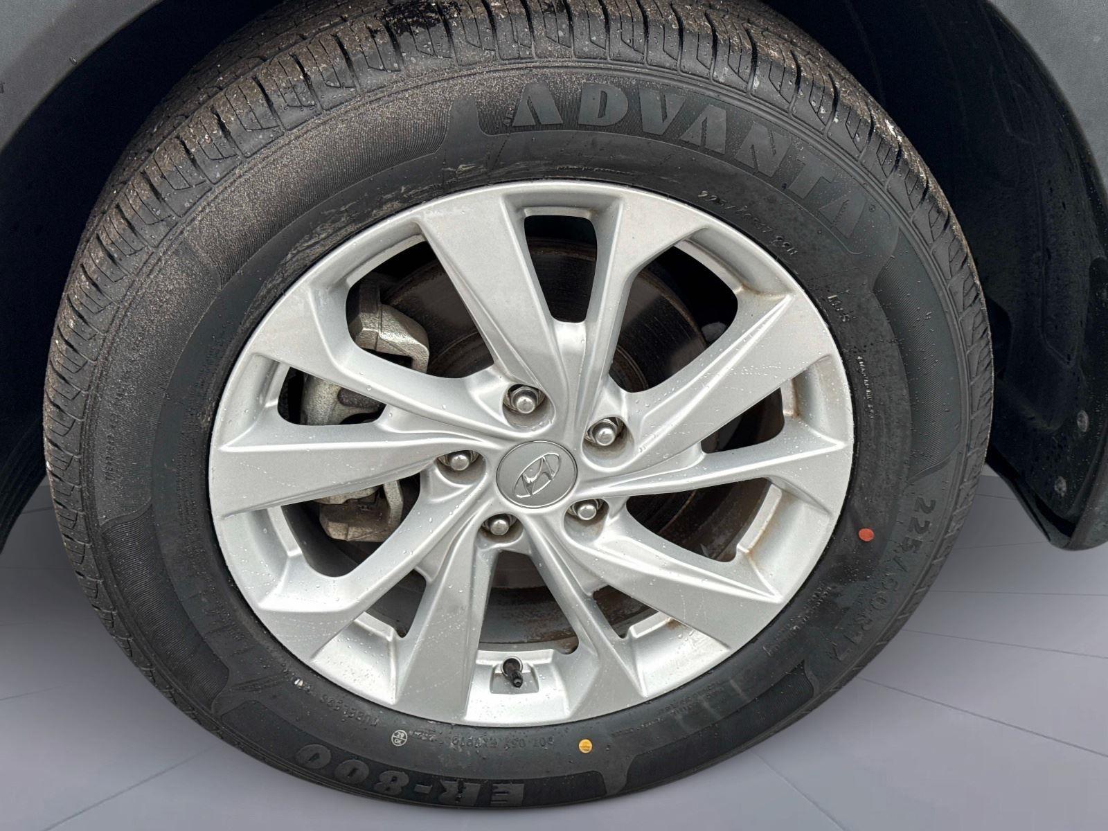 2020 Hyundai Tucson SE