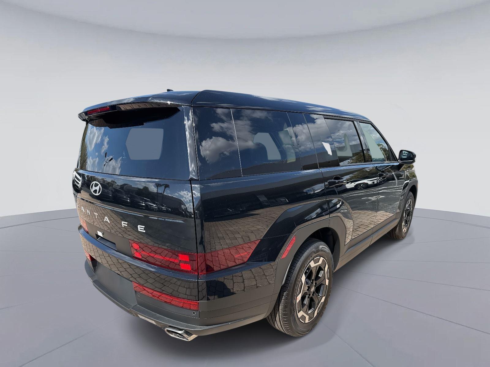 2026 Hyundai Santa Fe SE