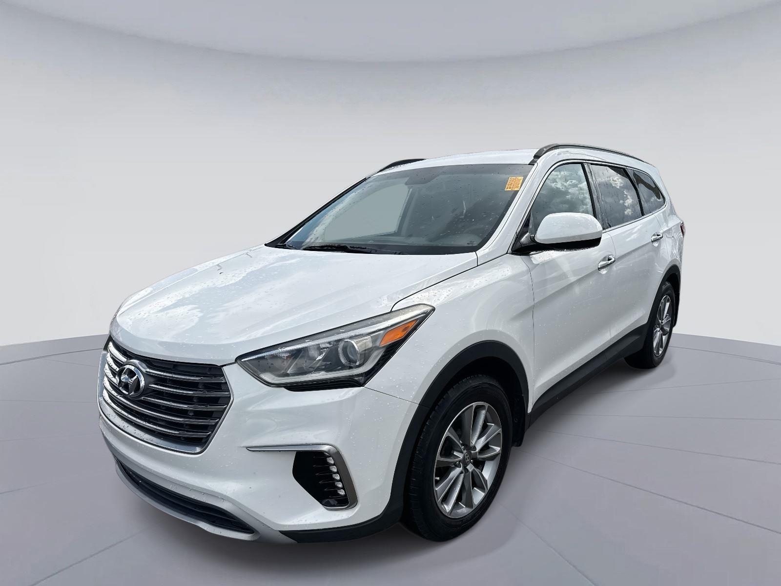 2018 Hyundai Santa Fe SE