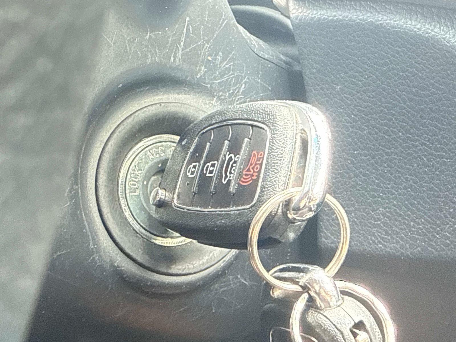 2018 Hyundai Santa Fe SE