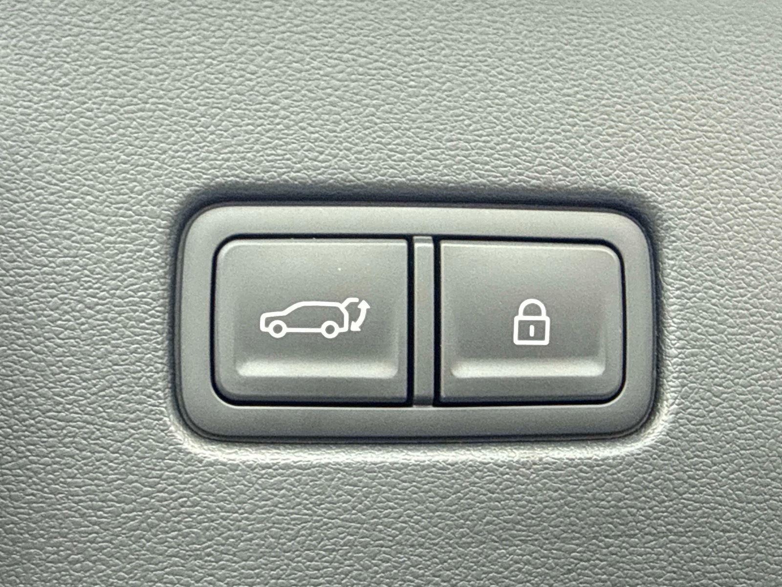 2026 Hyundai Palisade Hybrid Blue SEL Premium 8P