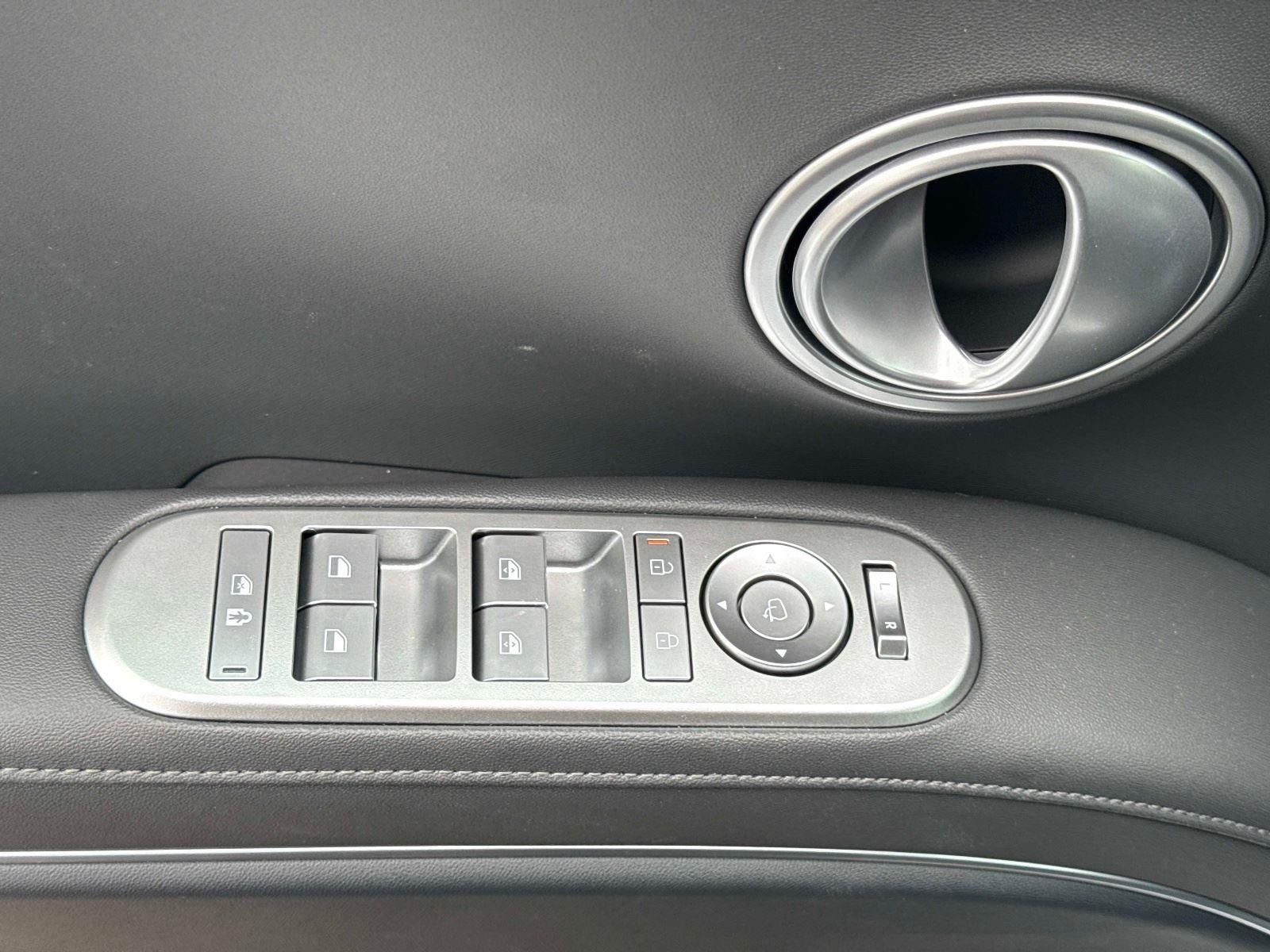 2026 Hyundai Palisade Hybrid Blue SEL Premium 8P