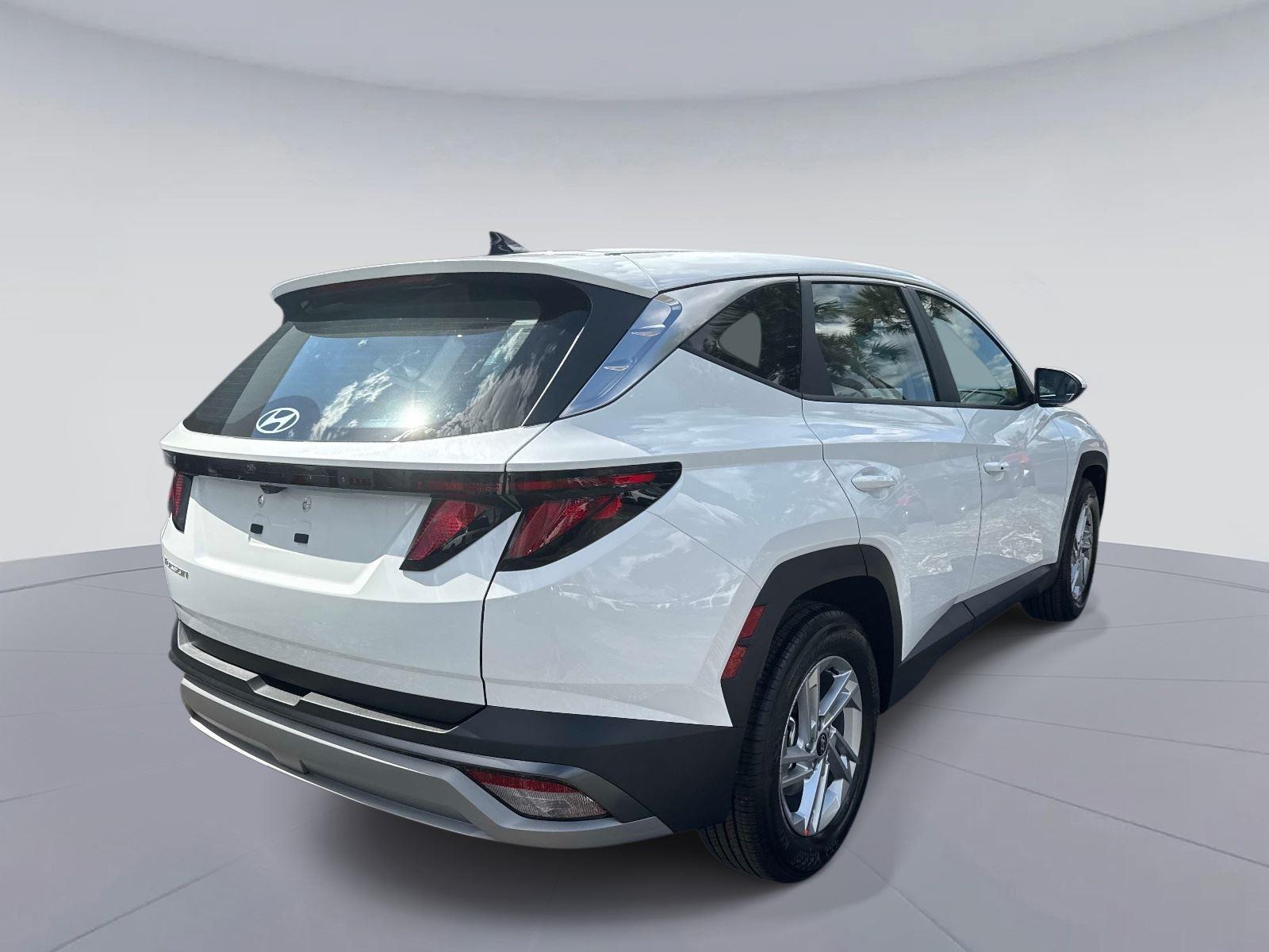 2026 Hyundai Tucson SE