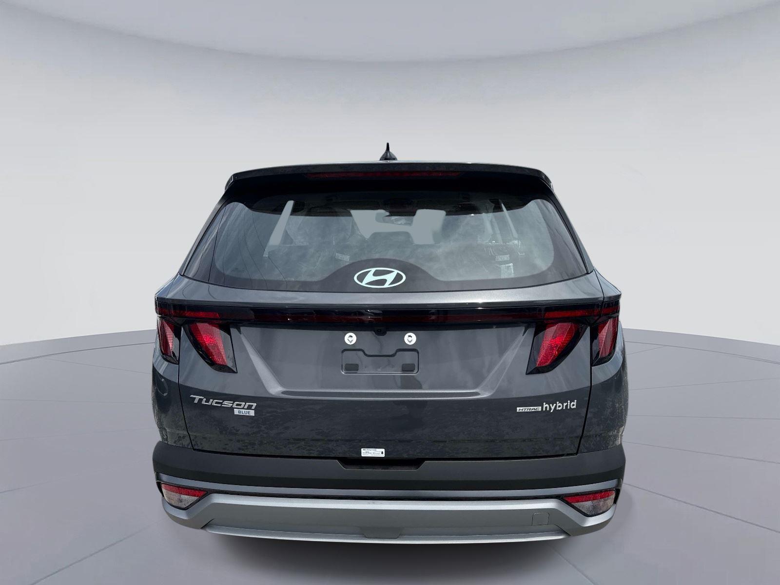 2026 Hyundai Tucson Hybrid Blue SE