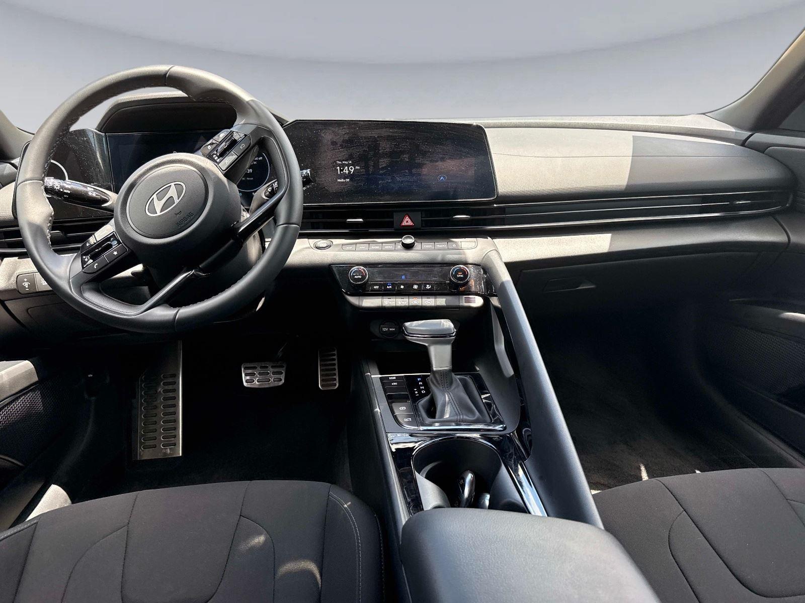 2025 Hyundai Elantra Hybrid SEL Sport