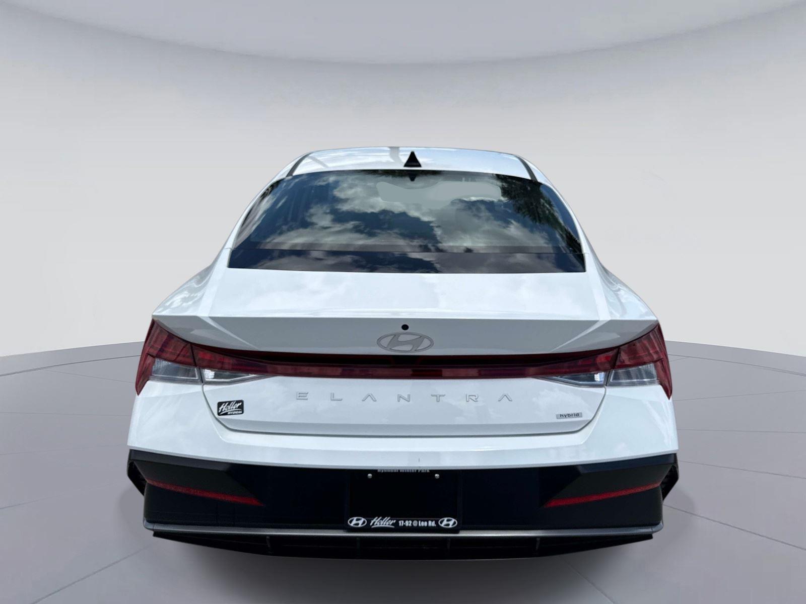 2025 Hyundai Elantra Hybrid Limited