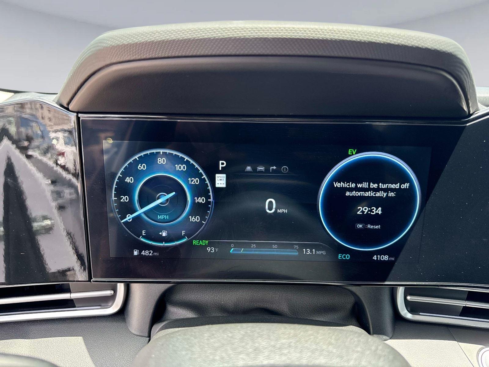 2025 Hyundai Elantra Hybrid Limited