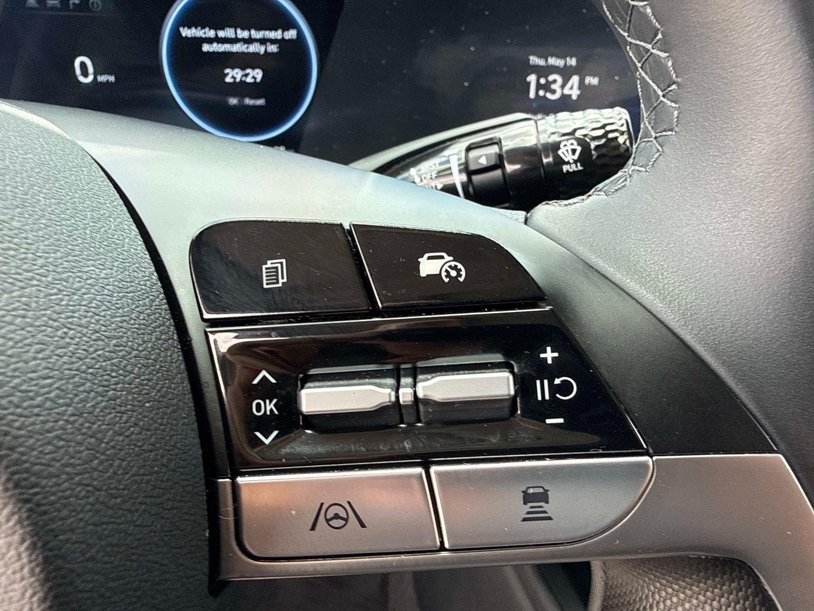 2025 Hyundai Elantra Hybrid Limited