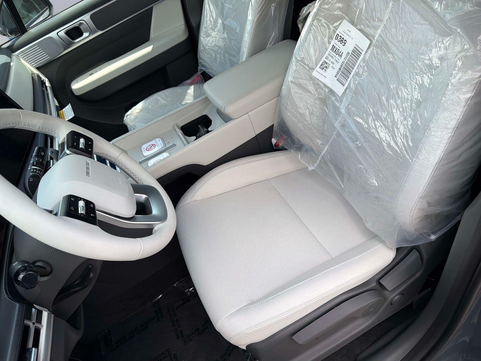 2026 Hyundai Santa Fe SE