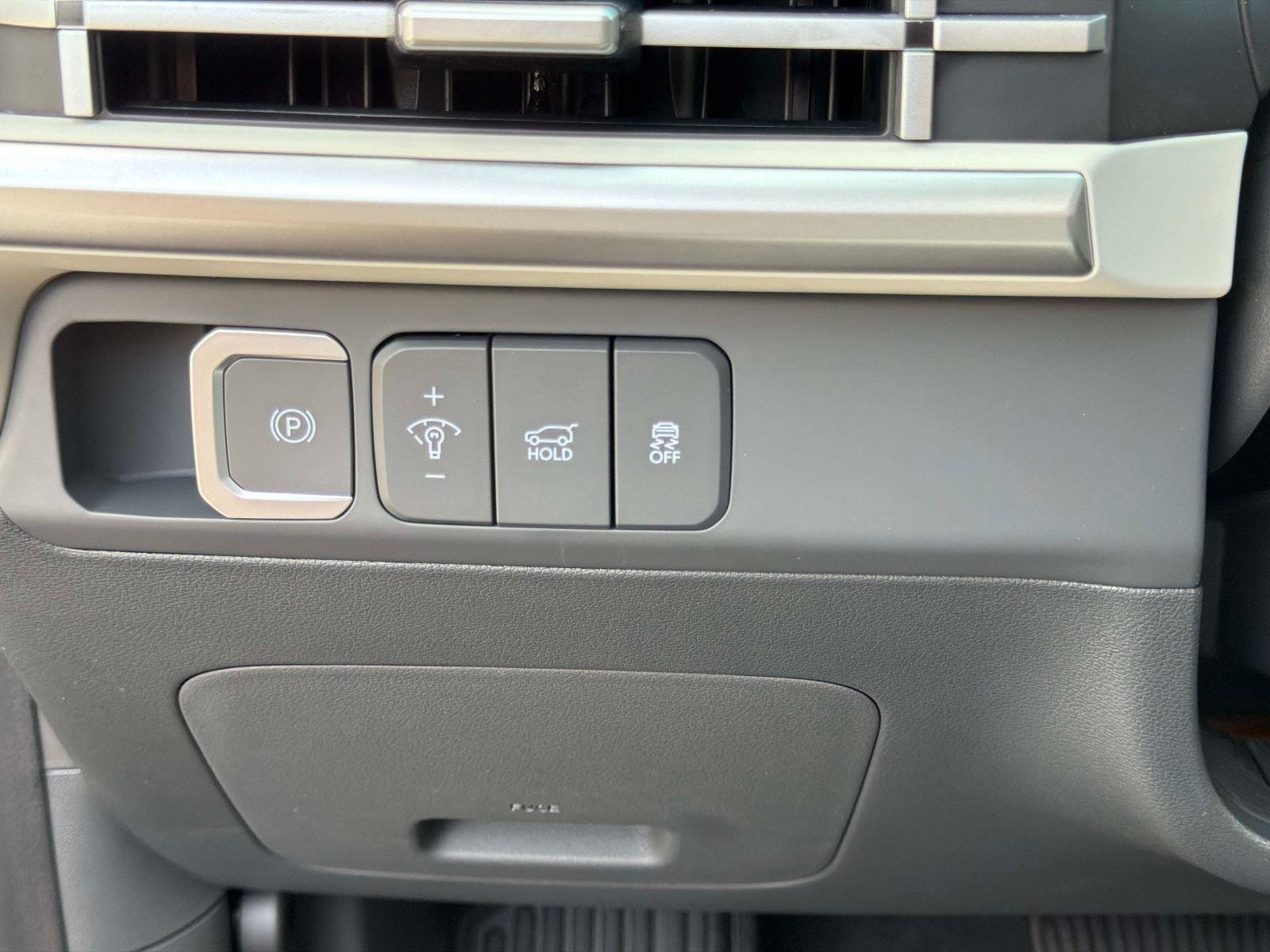 2026 Hyundai Santa Fe SE