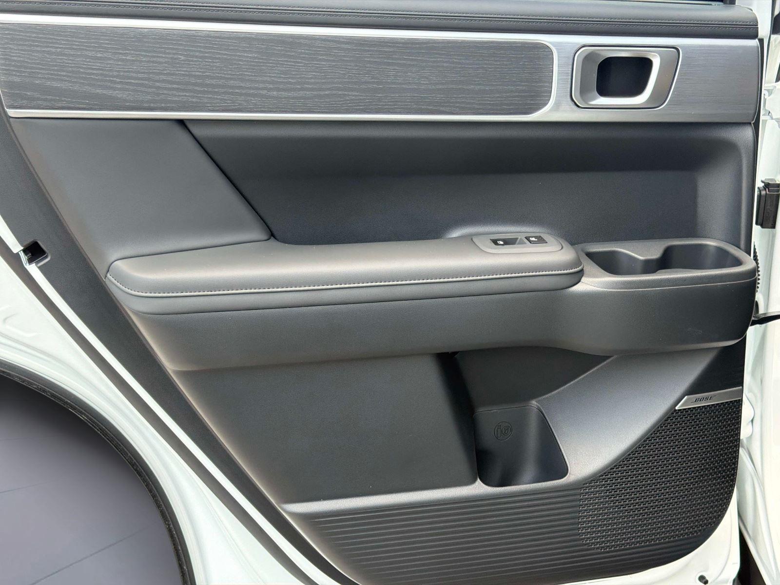 2026 Hyundai Santa Fe Limited 6P