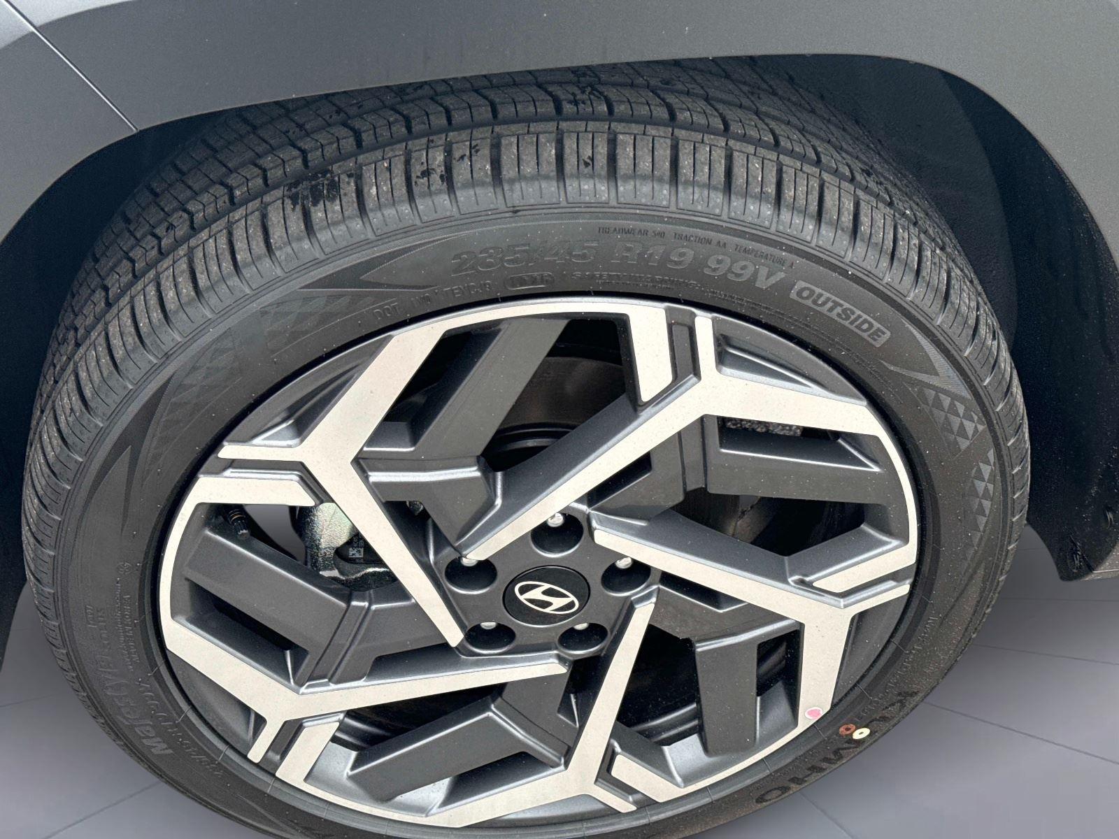 2026 HYUNDAI KONA SEL PREMIU