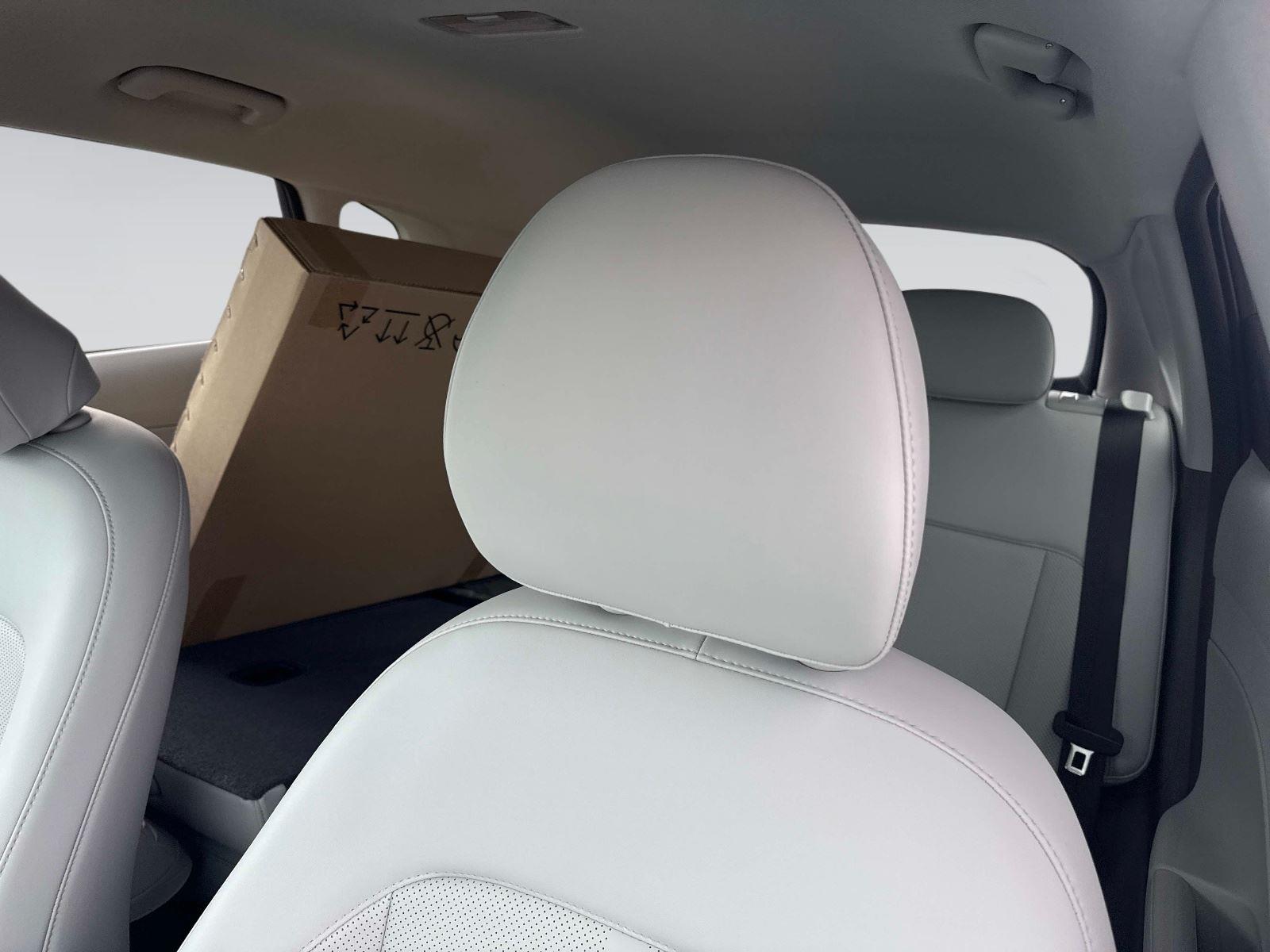 2026 HYUNDAI KONA SEL PREMIU