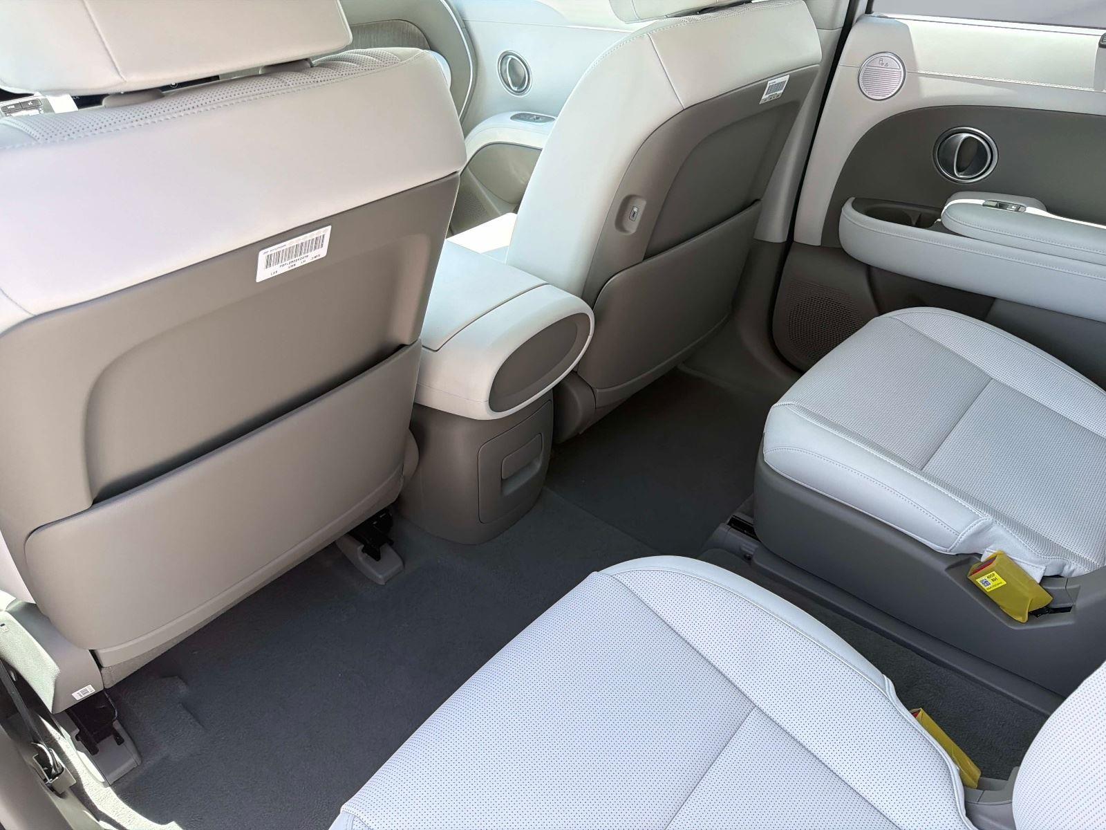 2026 Hyundai Palisade Hybrid Blue SEL 7P