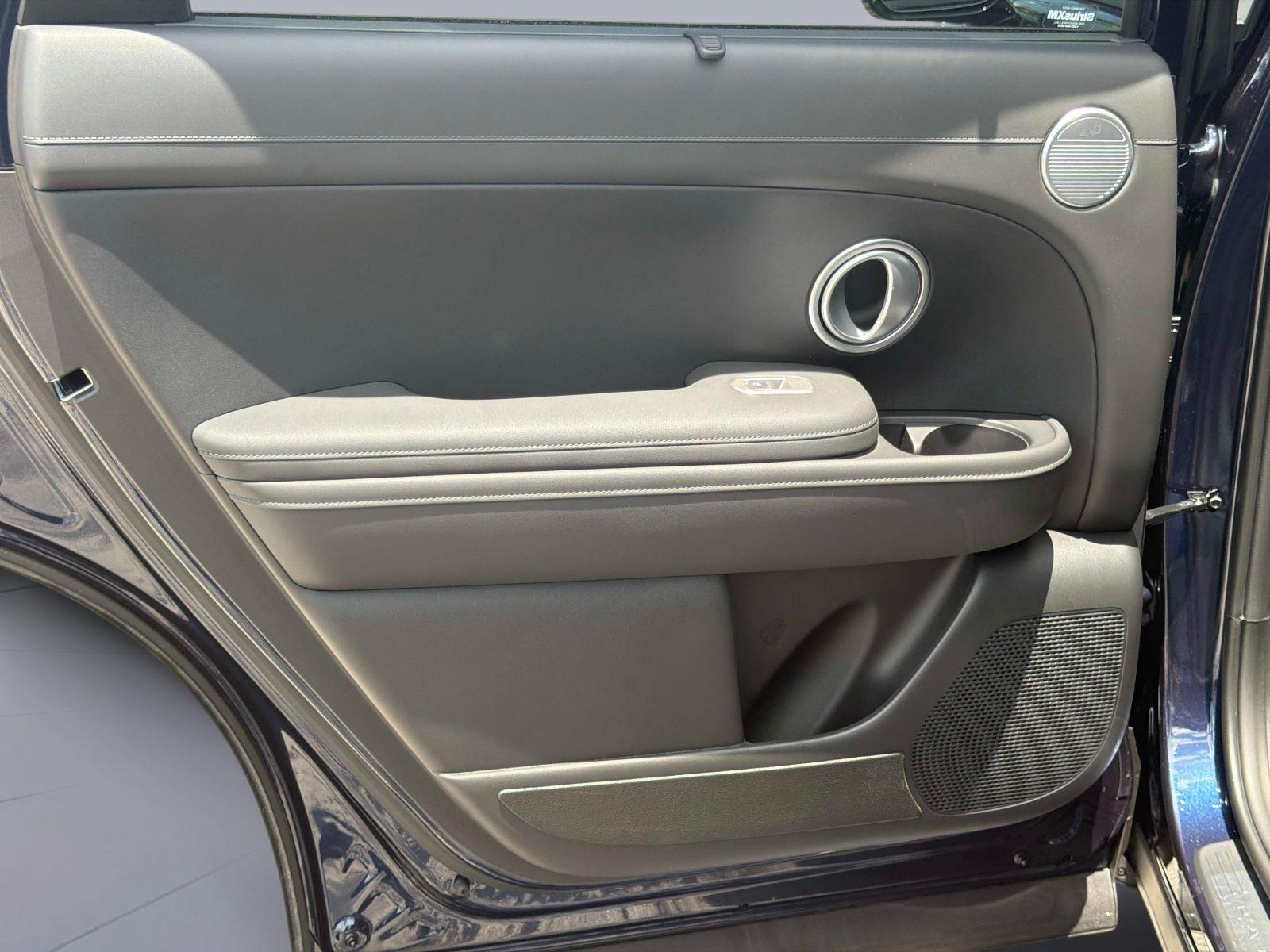 2026 Hyundai Palisade Hybrid Blue SEL 7P