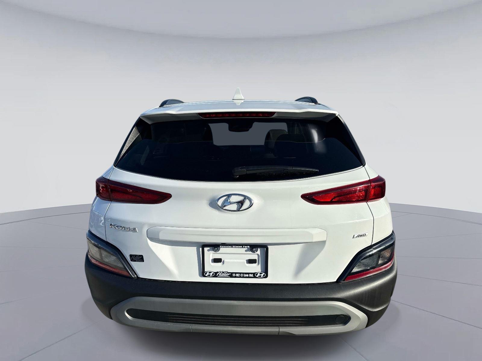 2022 Hyundai Kona SEL