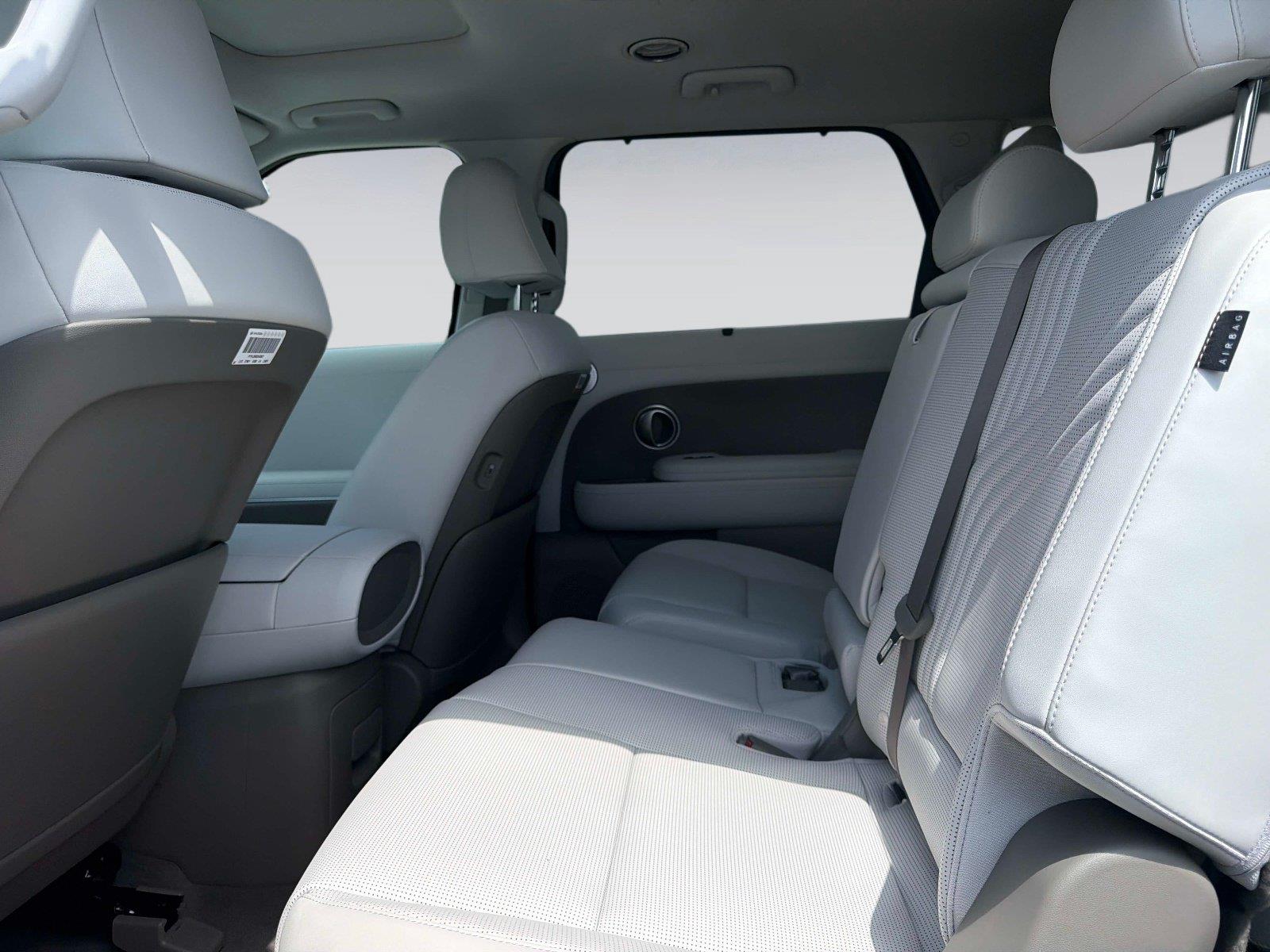 2027 Hyundai Palisade Hybrid Blue SEL Premium 8P