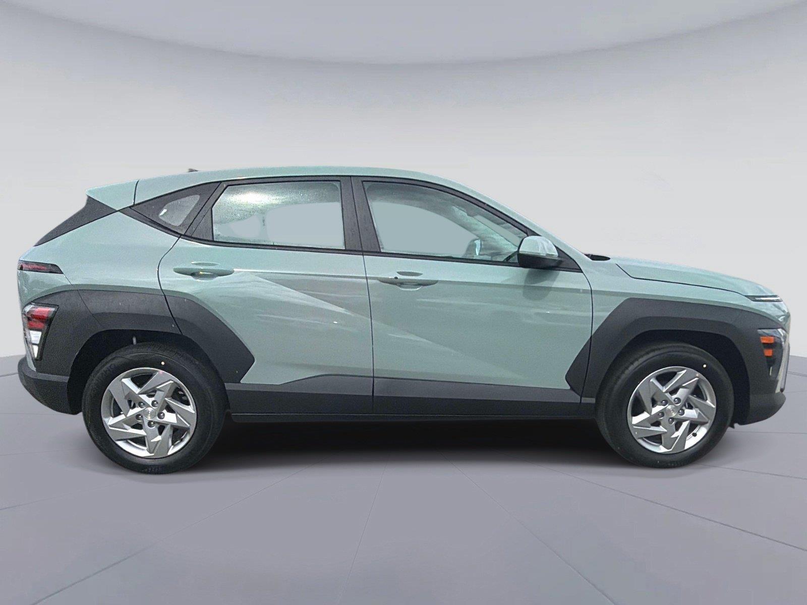 2027 Hyundai Kona SE