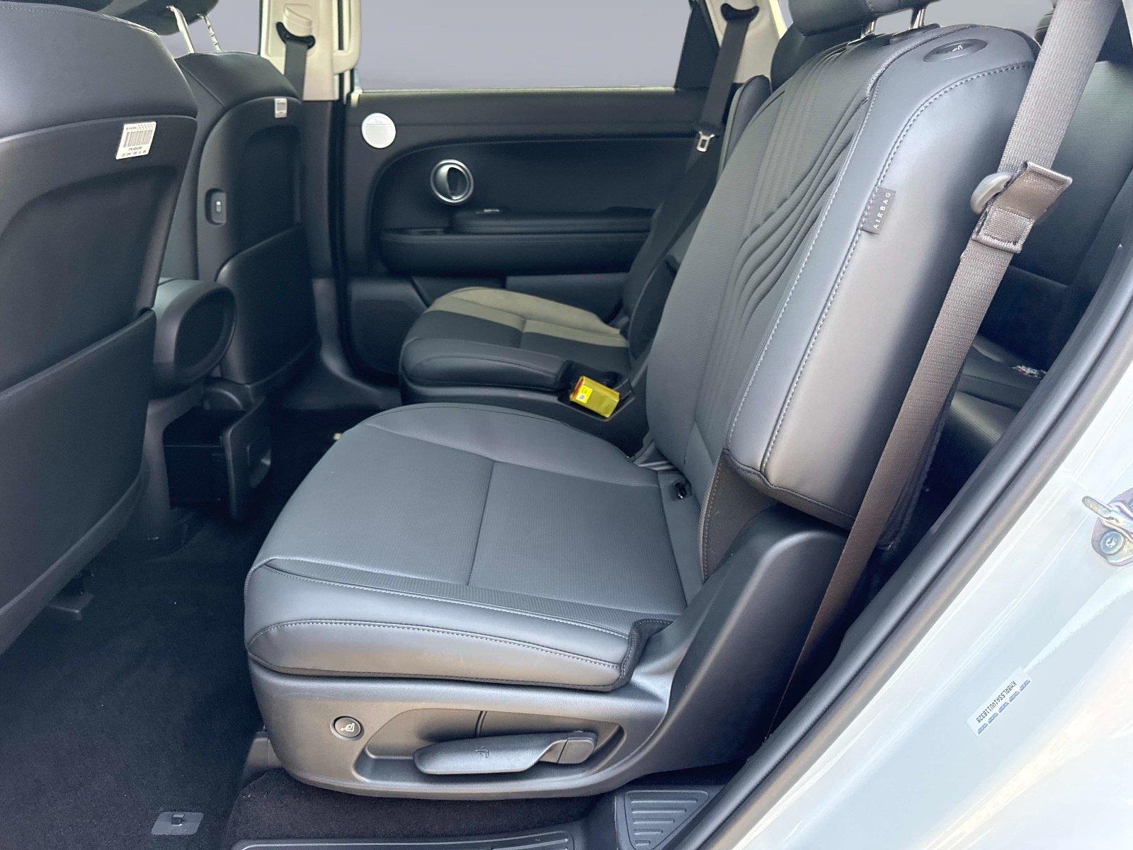 2027 Hyundai Palisade Hybrid Blue SEL 7P
