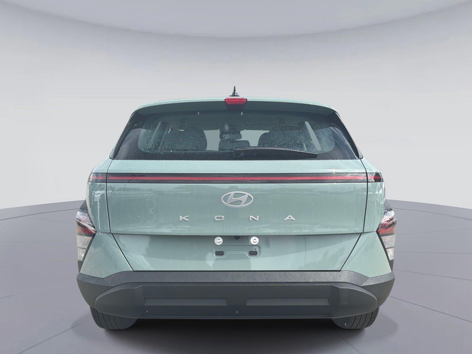 2027 Hyundai Kona SE
