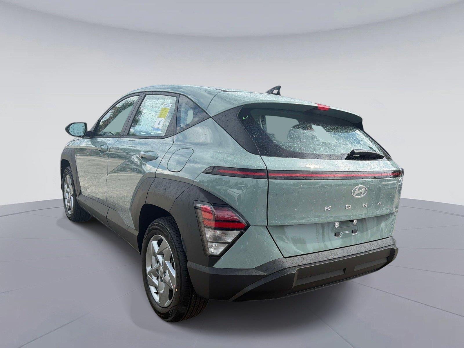 2027 Hyundai Kona SE