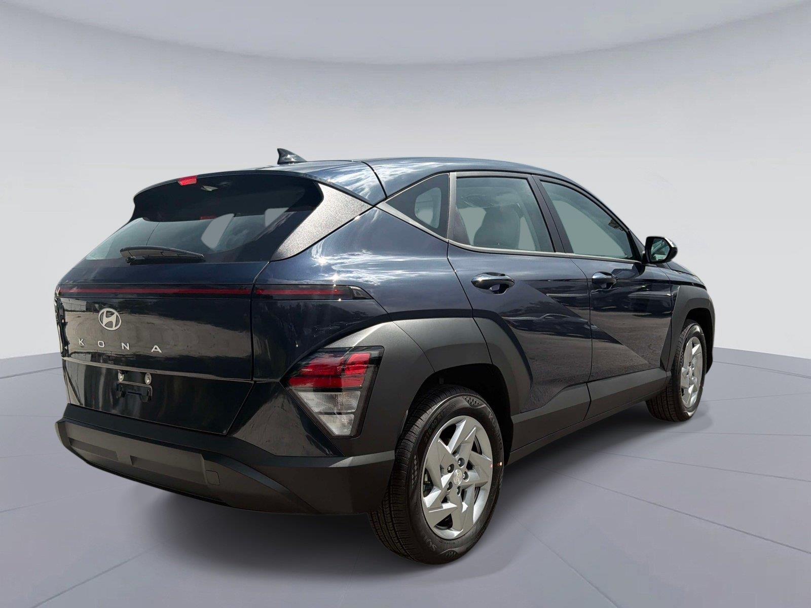 2027 Hyundai Kona SE