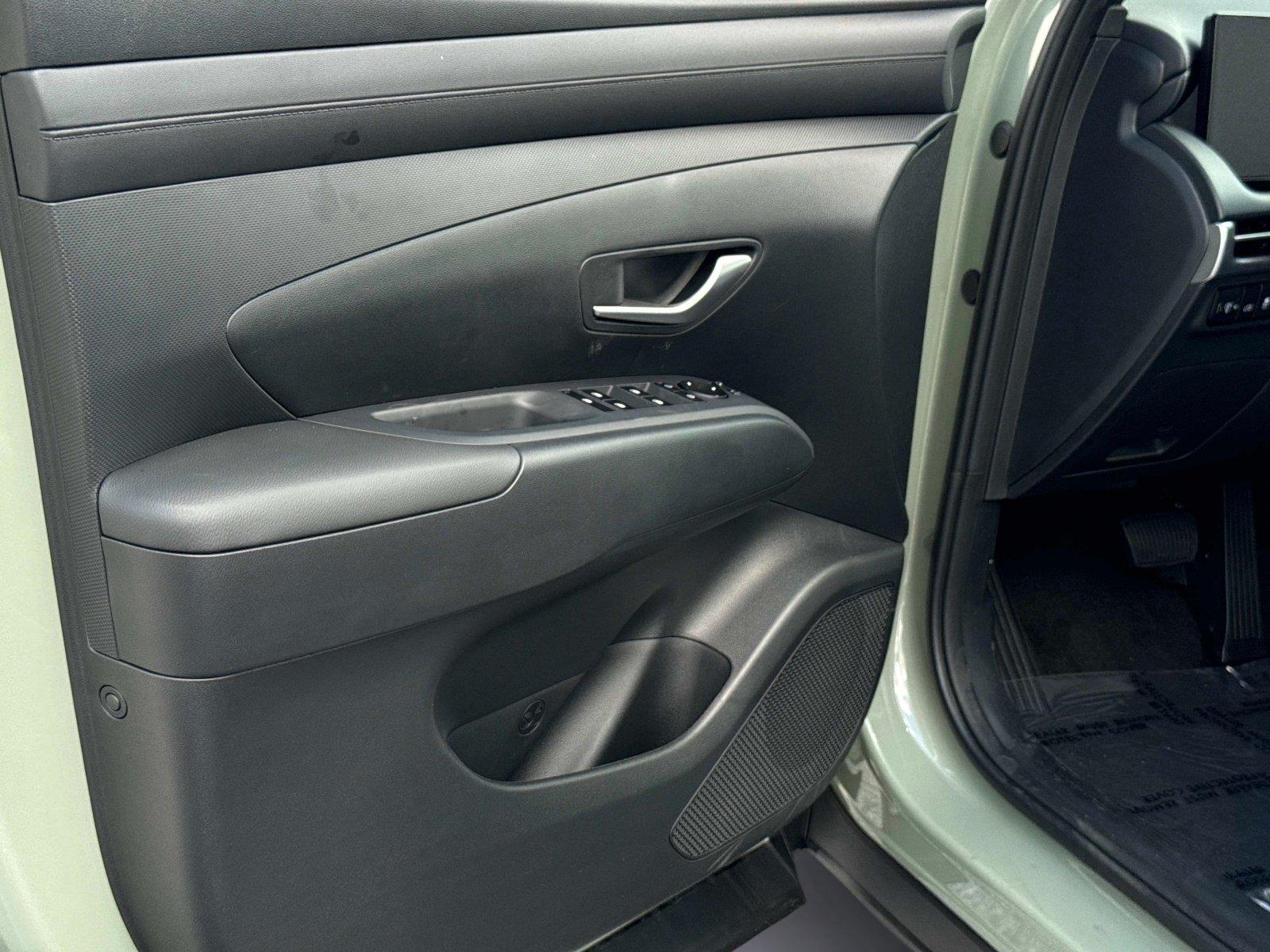 2027 Hyundai Santa Cruz SE