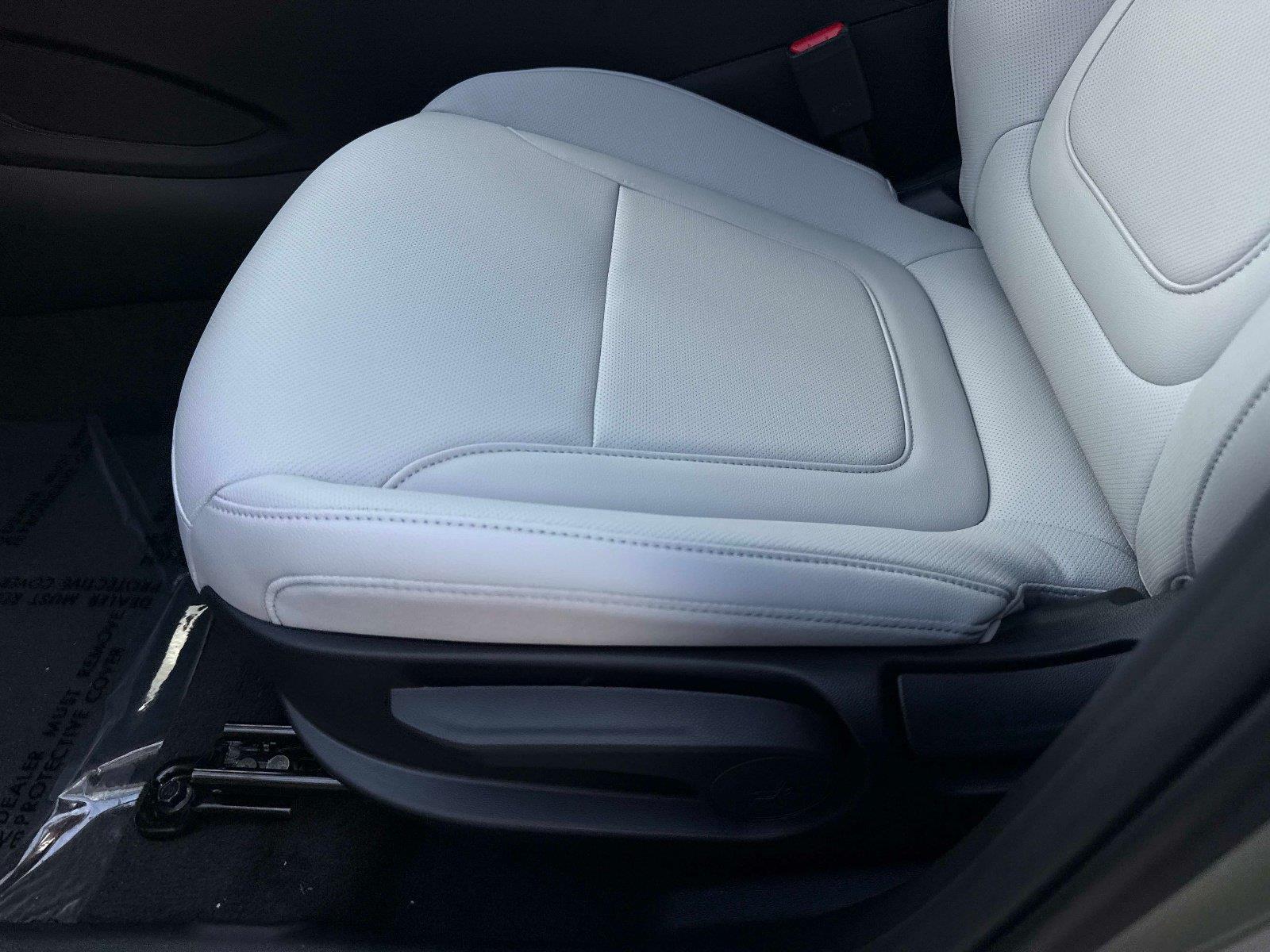 2027 Hyundai Santa Cruz SE