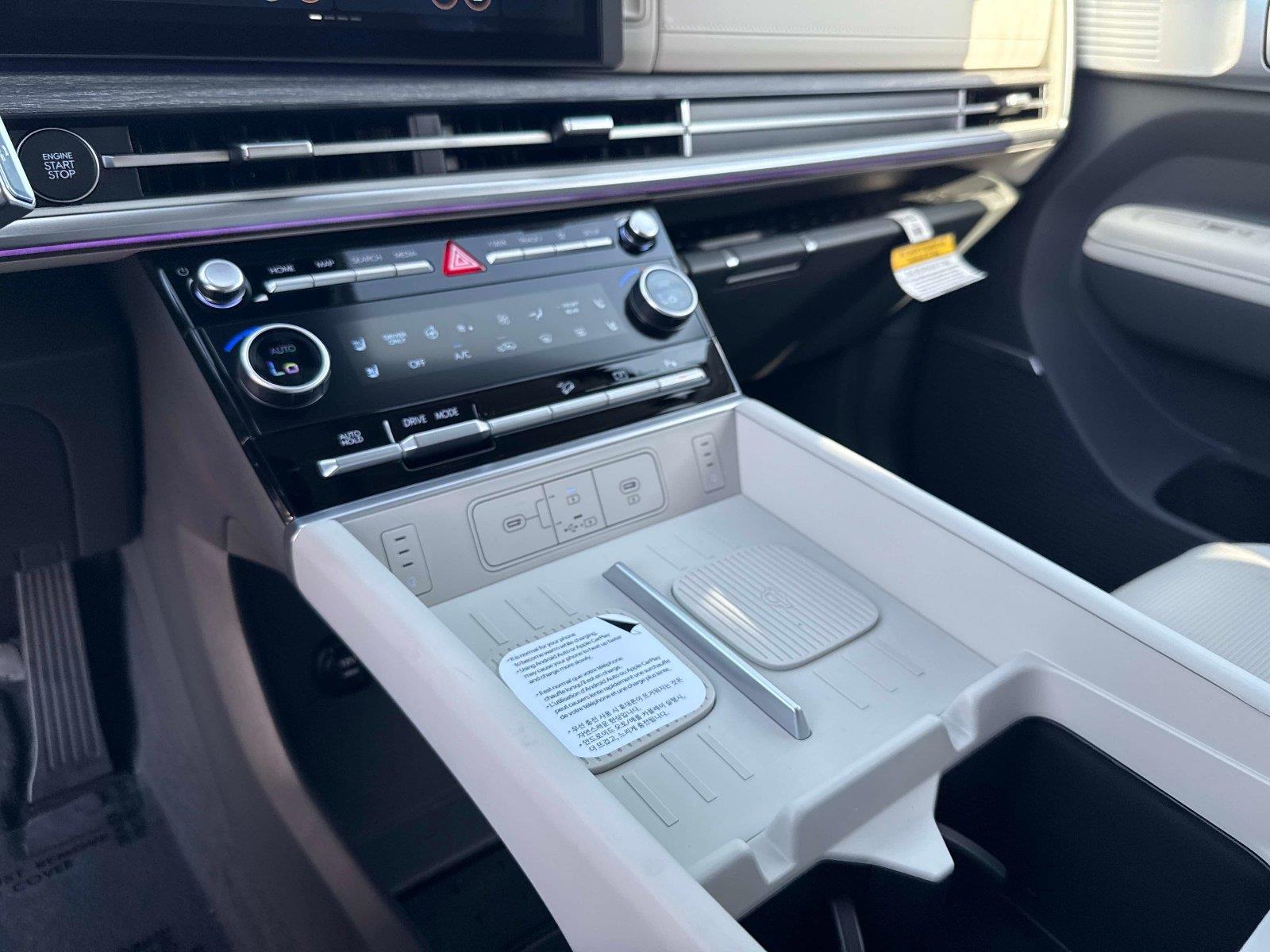 2027 Hyundai Santa Fe Hybrid Limited 7P