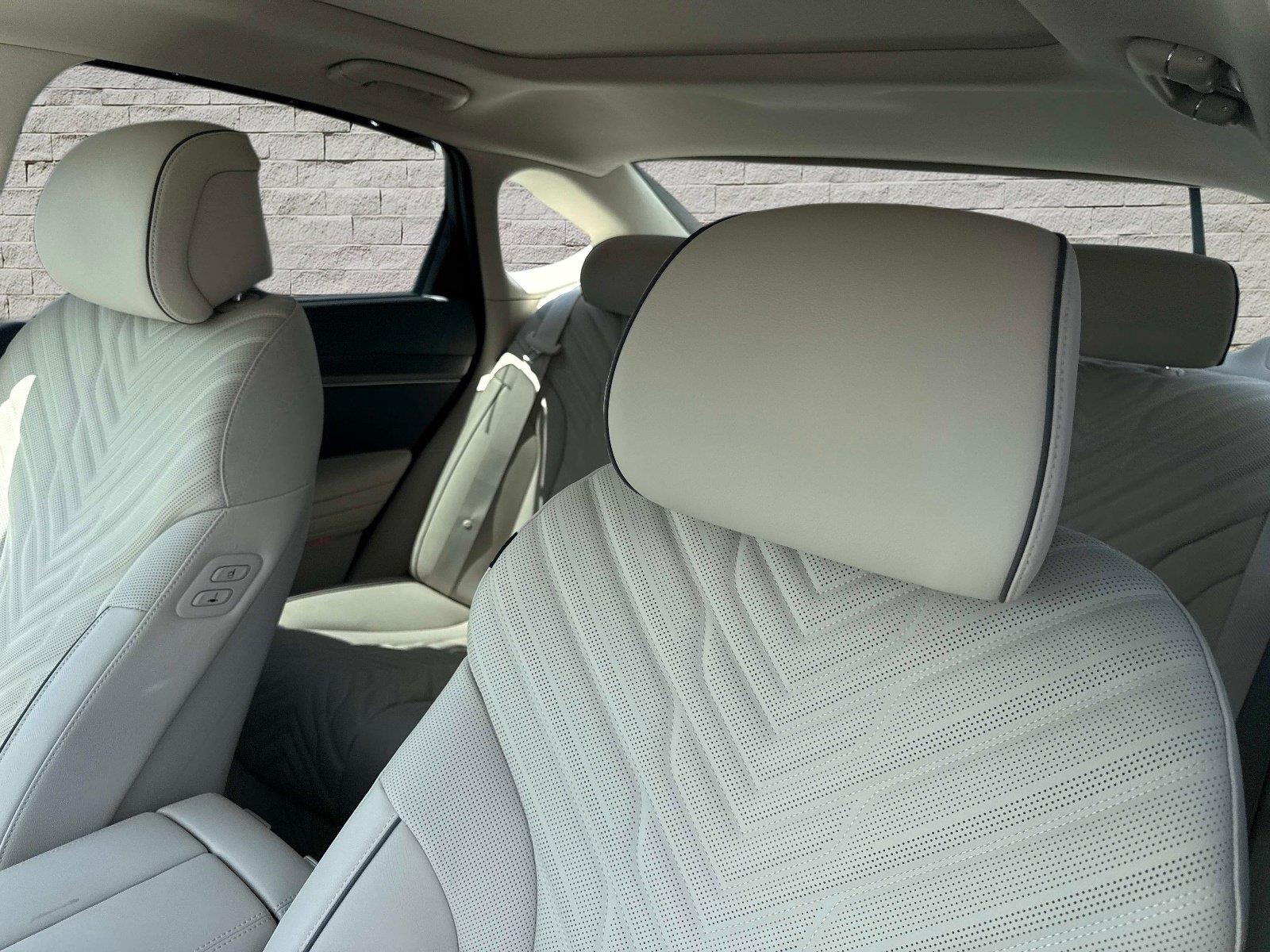 2026 Genesis G80 2.5T Sport Prestige