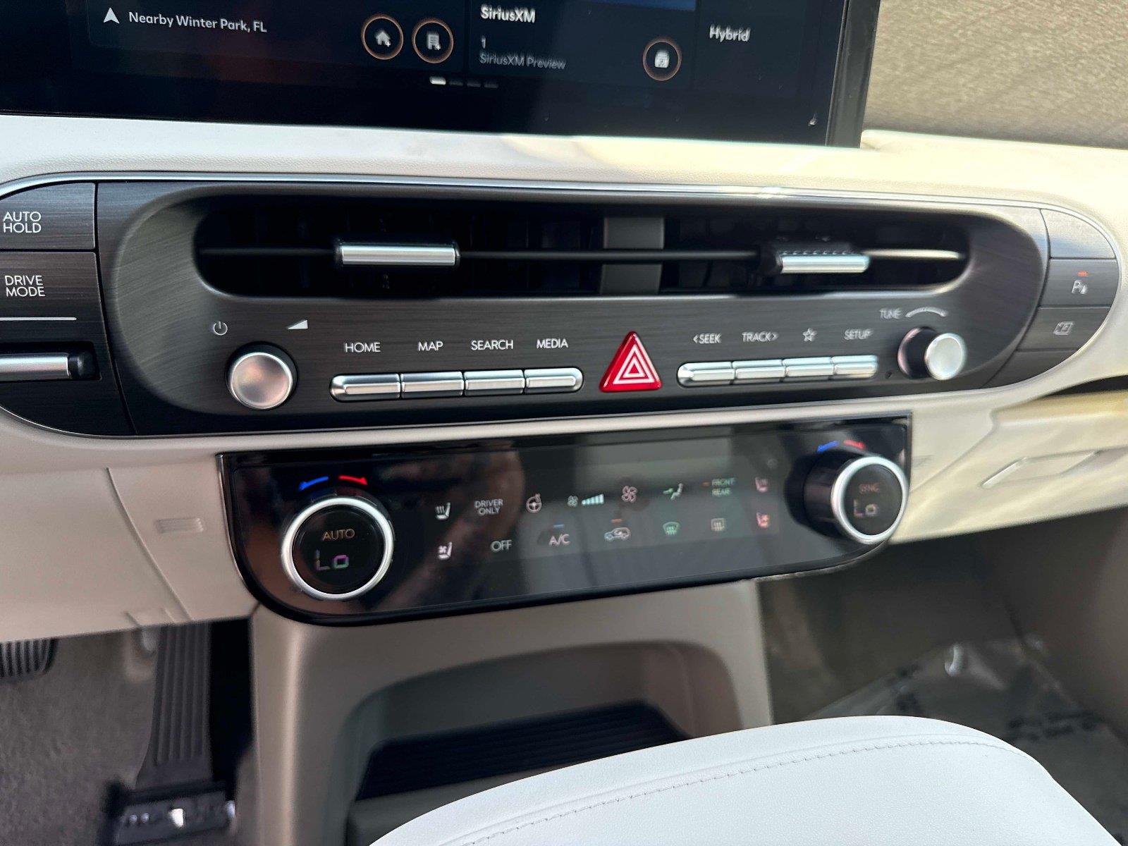 2026 Hyundai Palisade Hybrid Blue SEL Premium 7P