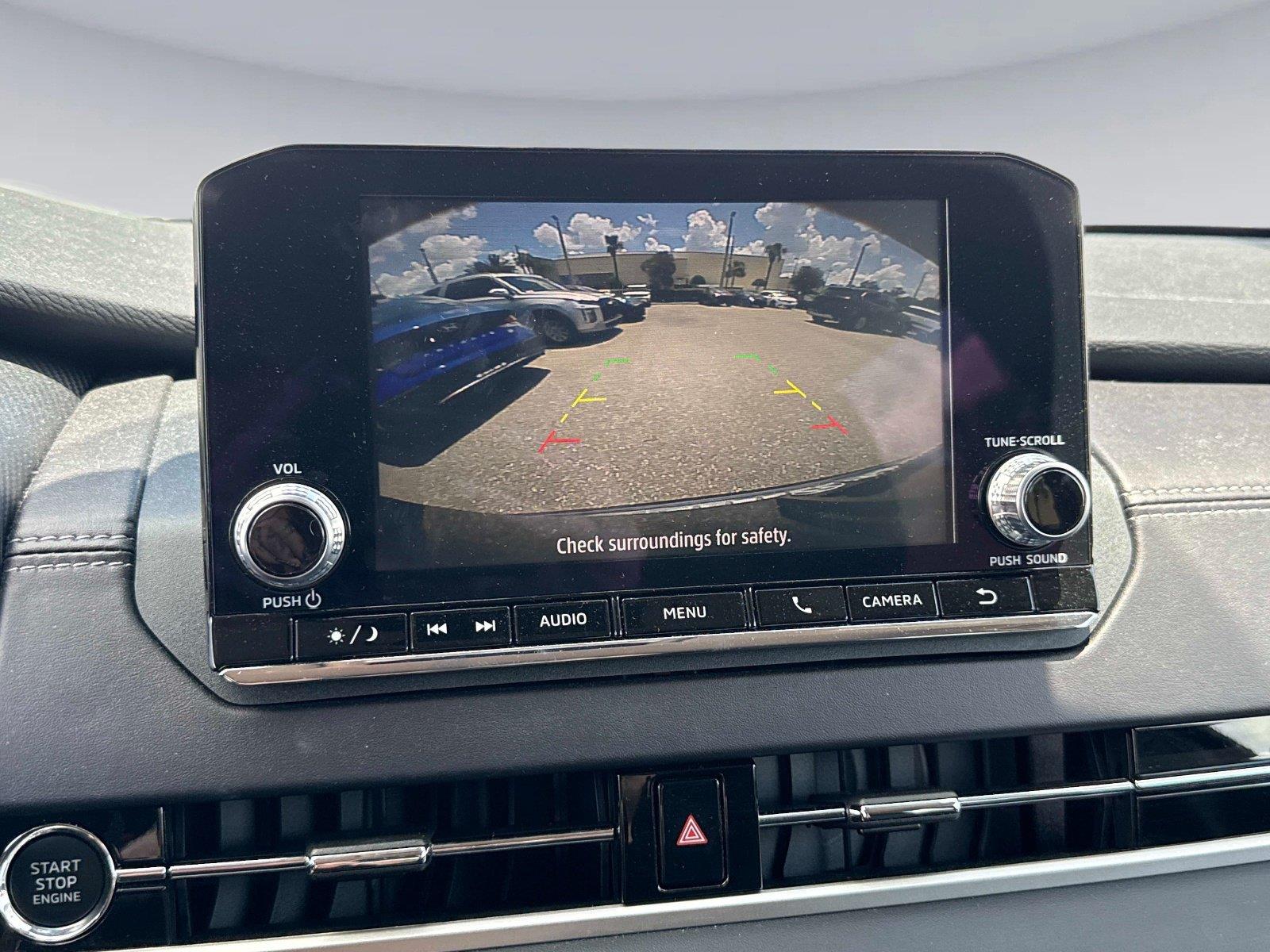 2024 Mitsubishi Outlander ES