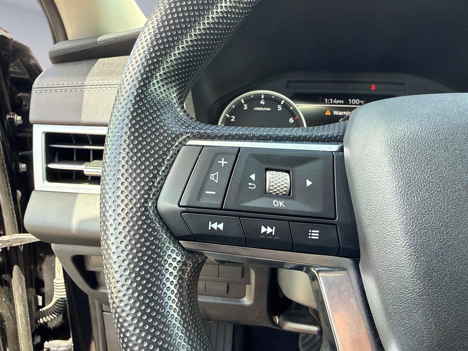 2024 Mitsubishi Outlander ES
