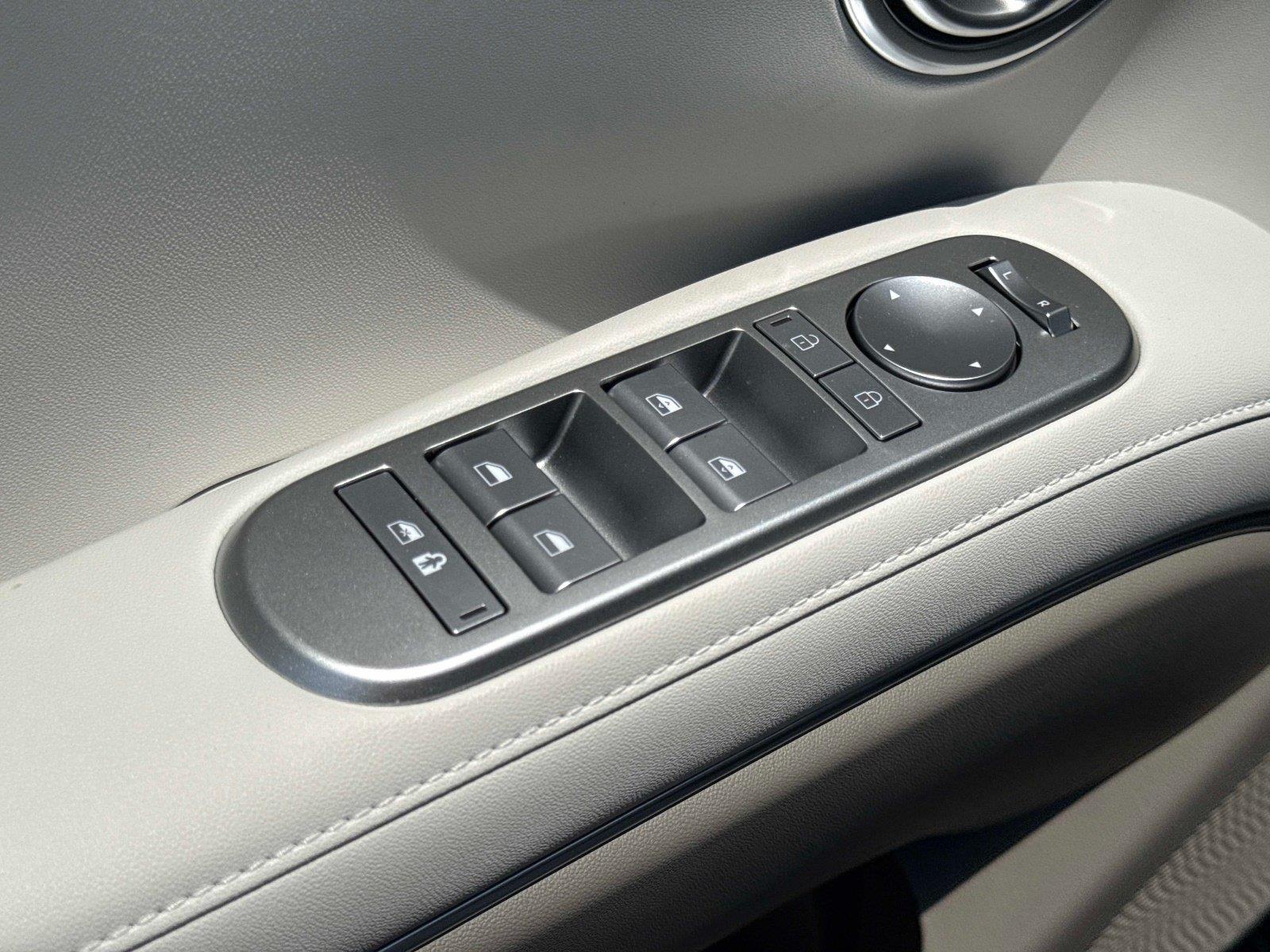 2027 Hyundai Palisade Hybrid Blue SEL 7P