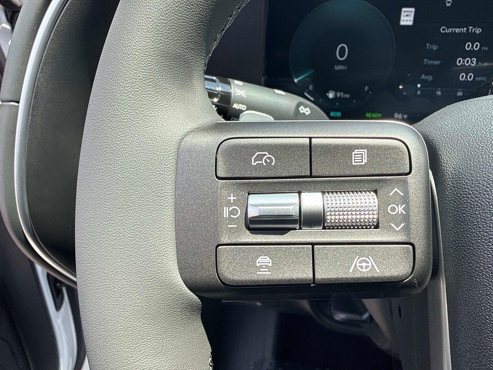 2027 Hyundai Palisade Hybrid Blue SEL 7P