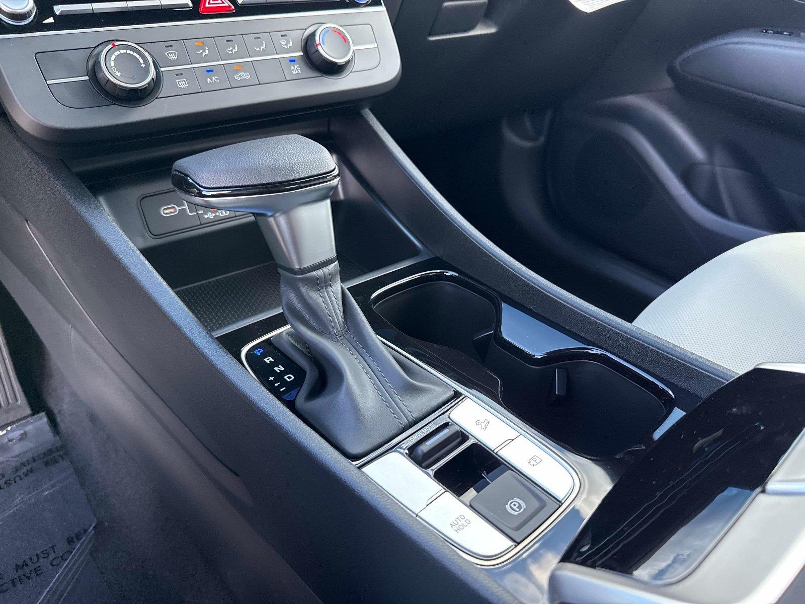 2027 Hyundai Santa Cruz SE