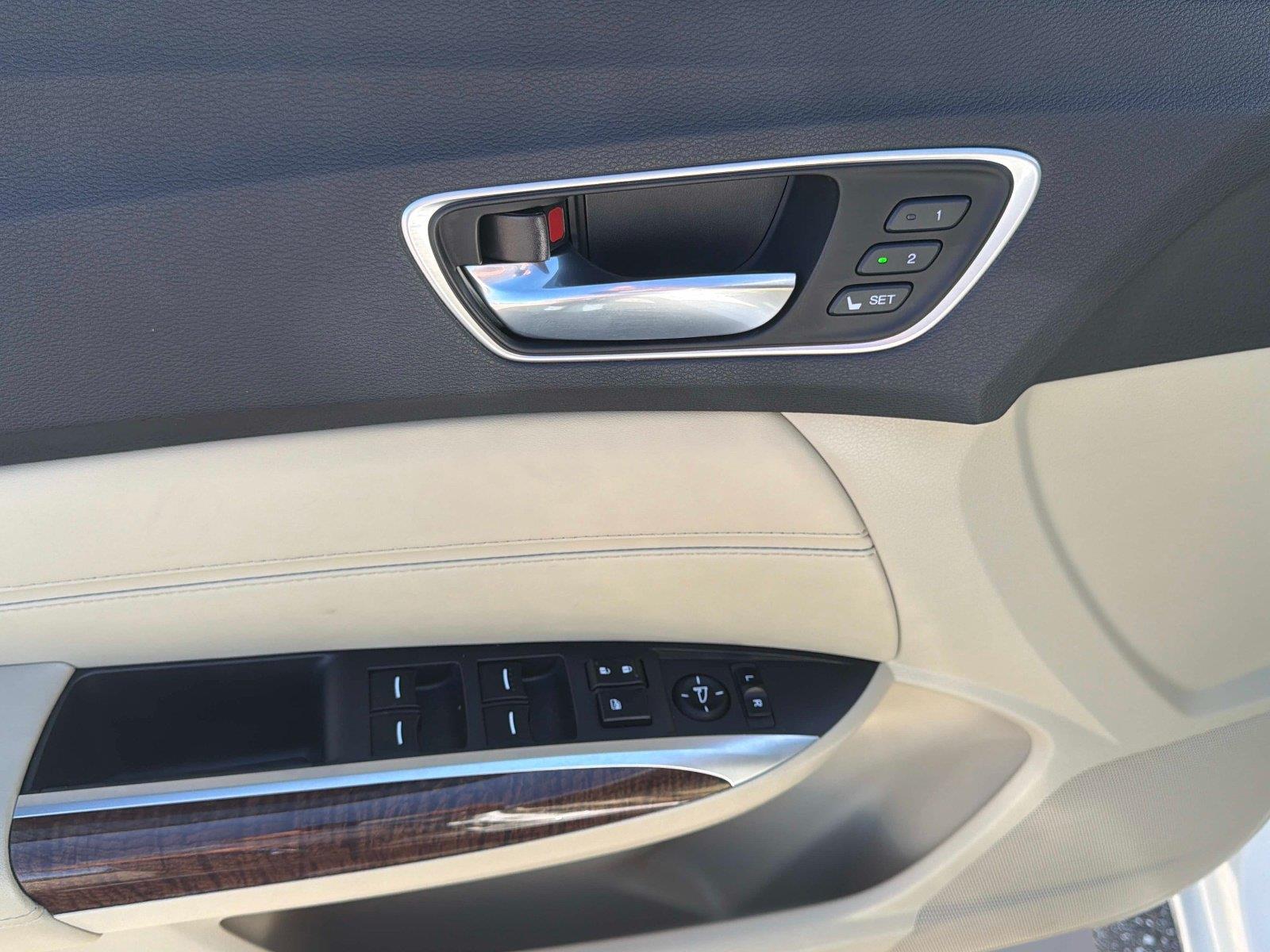 2020 Acura TLX w/Technology Pkg