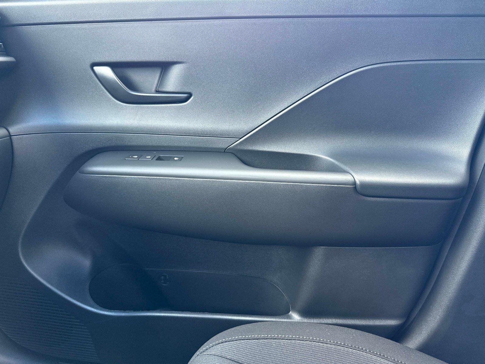 2027 HYUNDAI KONA SEL SPORT
