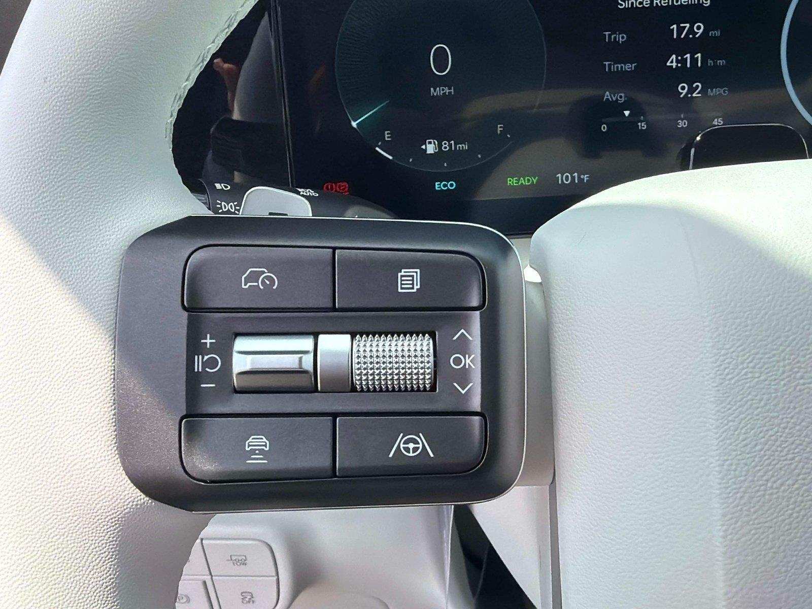 2027 Hyundai Palisade Hybrid Blue SEL Premium 8P