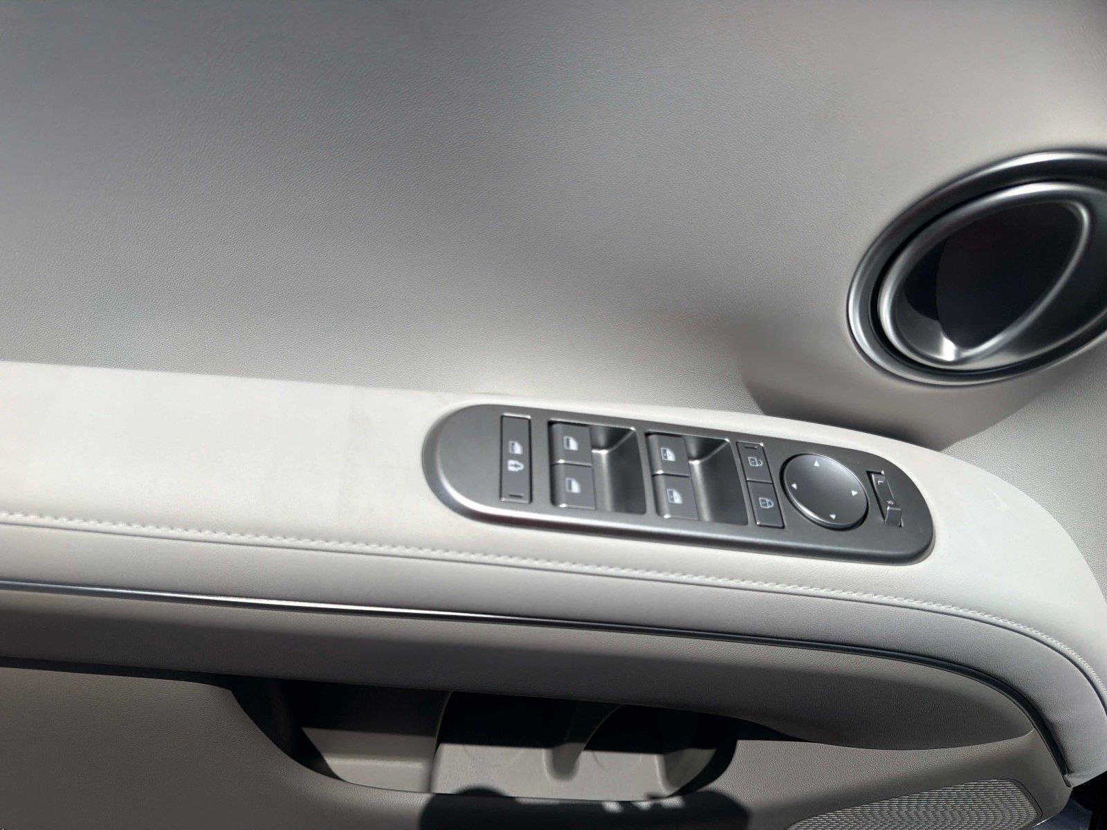 2027 Hyundai Palisade Hybrid Blue SEL 7P