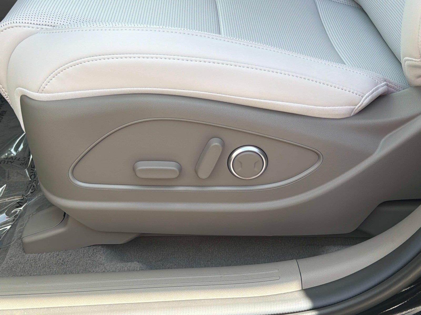 2027 Hyundai Palisade Hybrid Blue SEL 7P